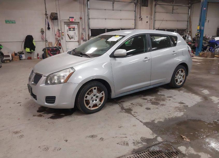 Photo 2 of 2009 Pontiac Vibe (VIN 5Y2SP67039Z450389)