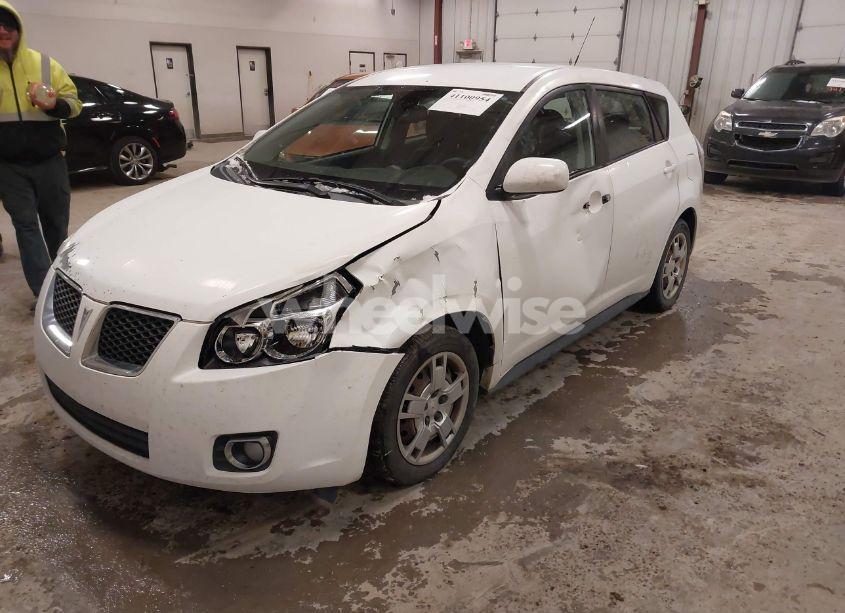Photo 2 of 2009 Pontiac Vibe (VIN 5Y2SP67039Z457116)