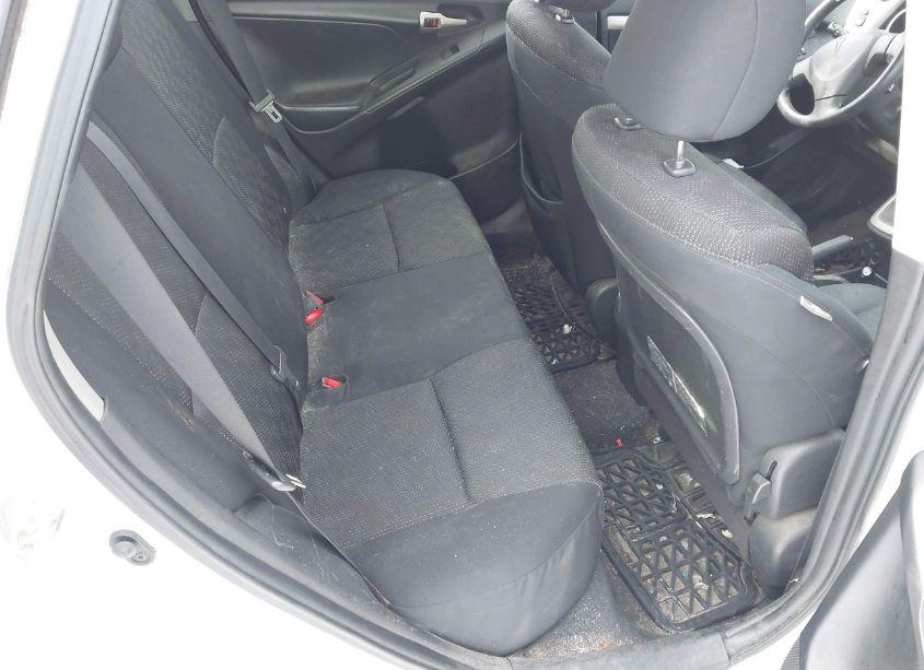 Photo 8 of 2009 Pontiac Vibe (VIN 5Y2SP67049Z453155)