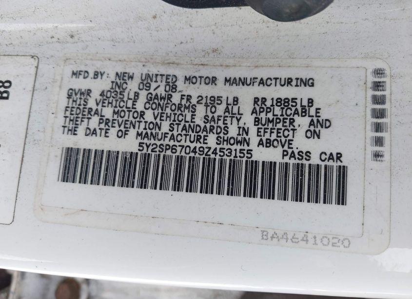 Photo 9 of 2009 Pontiac Vibe (VIN 5Y2SP67049Z453155)