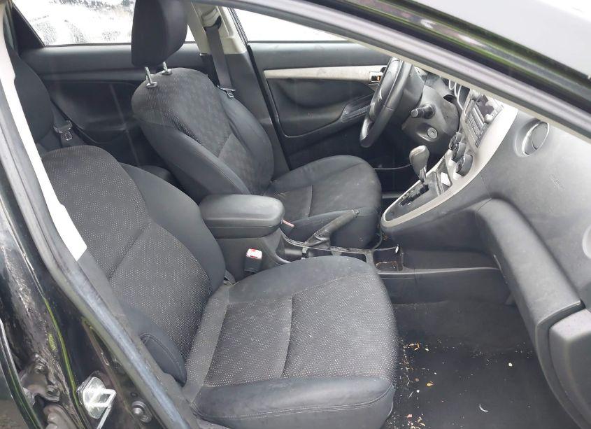 Photo 5 of 2009 Pontiac Vibe (VIN 5Y2SP67059Z440799)