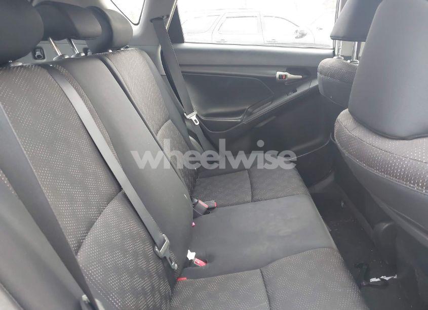 Photo 8 of 2009 Pontiac Vibe (VIN 5Y2SP67059Z460115)