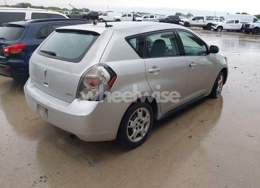 Photo 4 of 2009 Pontiac Vibe (VIN 5Y2SP67069Z412302)