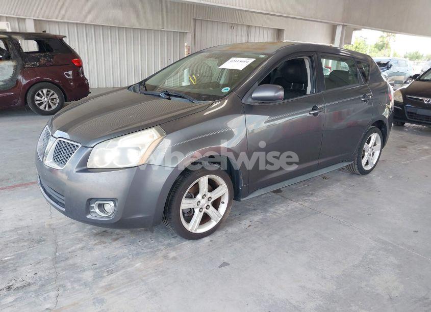 Photo 2 of 2009 Pontiac Vibe (VIN 5Y2SP67079Z429304)