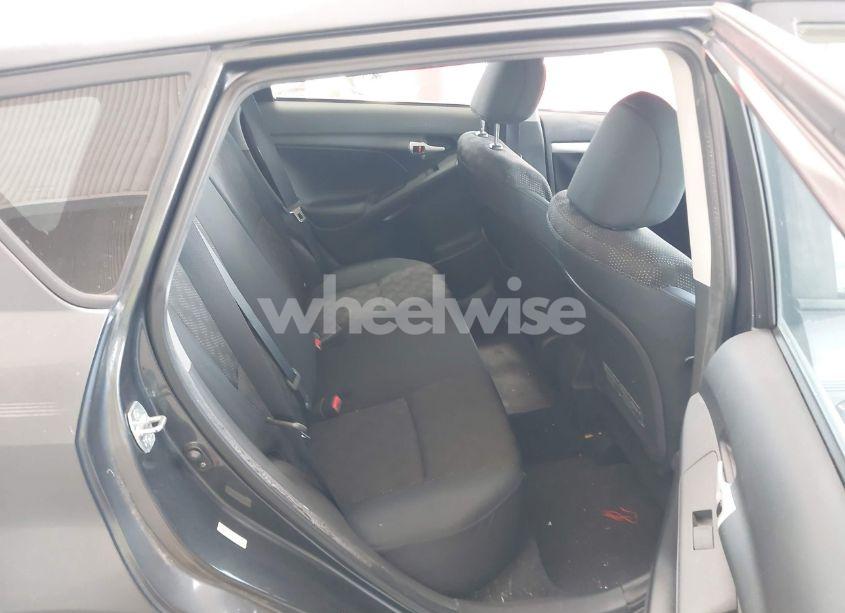 Photo 8 of 2009 Pontiac Vibe (VIN 5Y2SP67079Z429304)