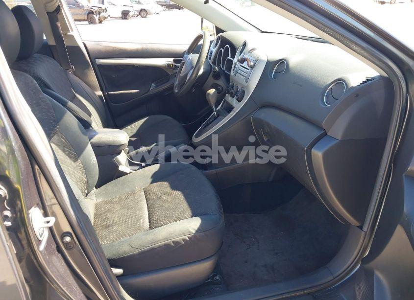 Photo 5 of 2009 Pontiac Vibe (VIN 5Y2SP67099Z407515)