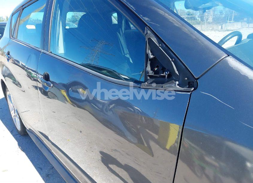 Photo 6 of 2009 Pontiac Vibe (VIN 5Y2SP67099Z407515)