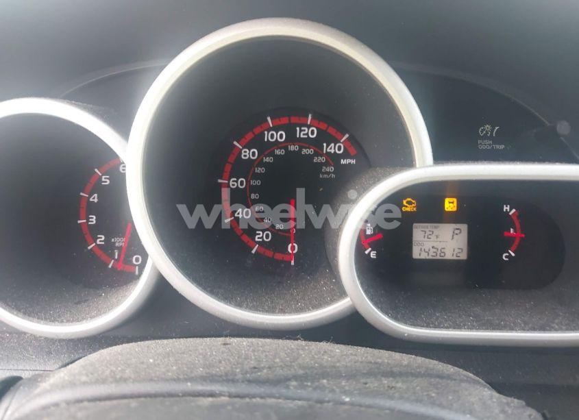 Photo 7 of 2009 Pontiac Vibe (VIN 5Y2SP67099Z415730)