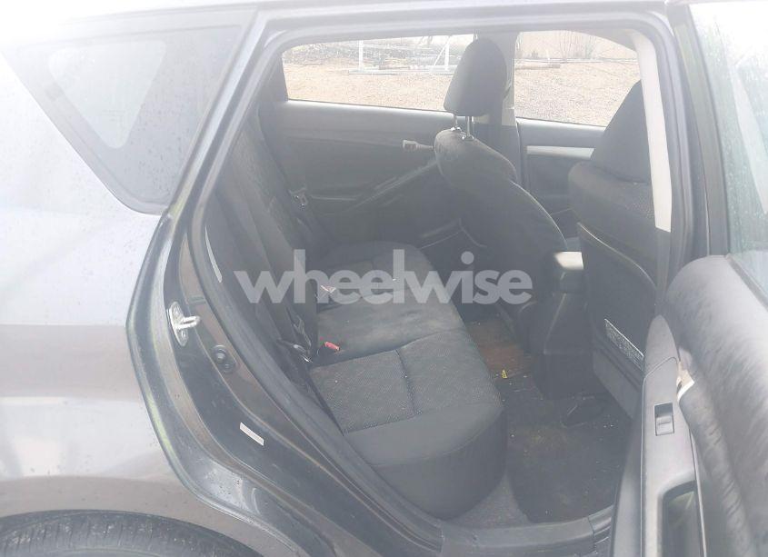 Photo 8 of 2009 Pontiac Vibe (VIN 5Y2SP67099Z415730)