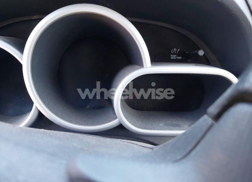 Photo 7 of 2009 Pontiac Vibe (VIN 5Y2SP67099Z445018)