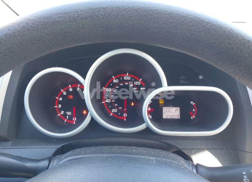 Photo 7 of 2009 Pontiac Vibe (VIN 5Y2SP67819Z456620)