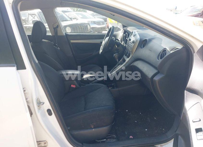 Photo 5 of 2009 Pontiac Vibe (VIN 5Y2SP67829Z427630)