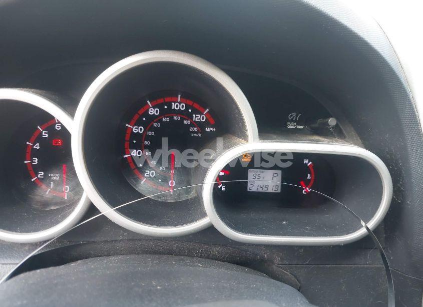 Photo 7 of 2009 Pontiac Vibe (VIN 5Y2SP67829Z427630)