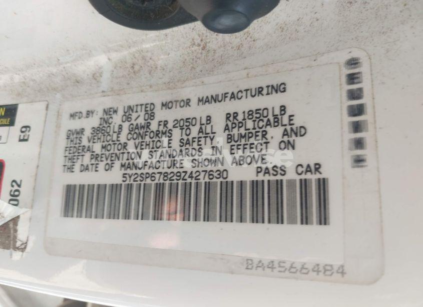 Photo 9 of 2009 Pontiac Vibe (VIN 5Y2SP67829Z427630)