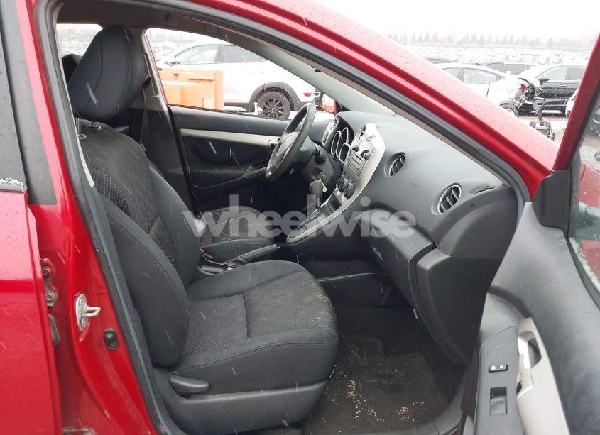 Photo 5 of 2009 Pontiac Vibe (VIN 5Y2SP67829Z440345)