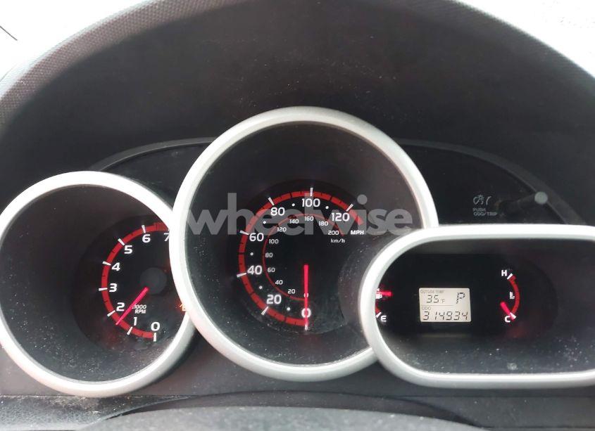 Photo 7 of 2009 Pontiac Vibe (VIN 5Y2SP67829Z440345)