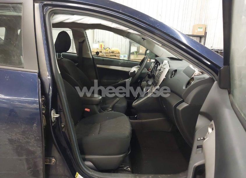 Photo 5 of 2009 Pontiac Vibe (VIN 5Y2SP67839Z412893)