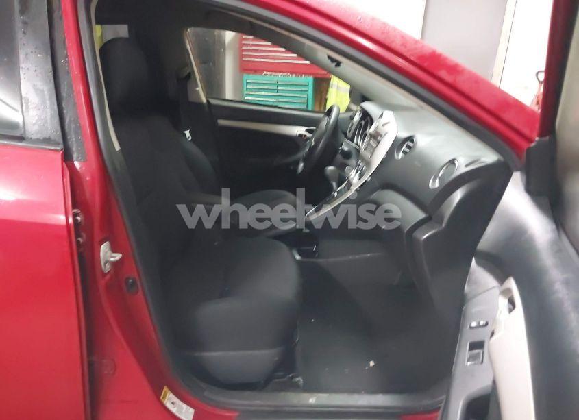 Photo 5 of 2009 Pontiac Vibe (VIN 5Y2SP67839Z472950)