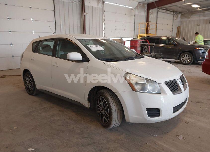 2009 Pontiac Vibe (VIN 5Y2SP67869Z406098) main photo