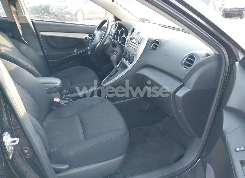 Photo 5 of 2009 Pontiac Vibe (VIN 5Y2SP67869Z462946)