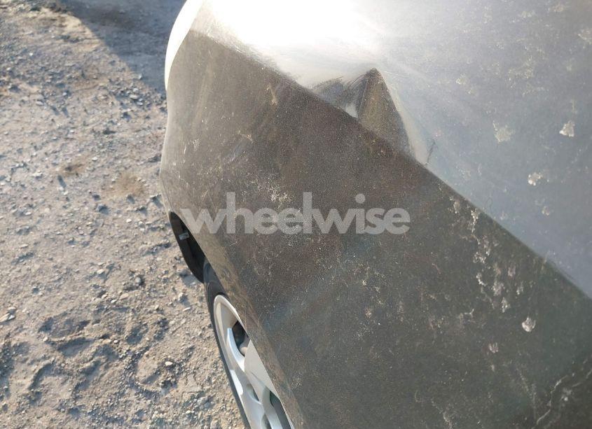 Photo 6 of 2009 Pontiac Vibe (VIN 5Y2SP67869Z462946)