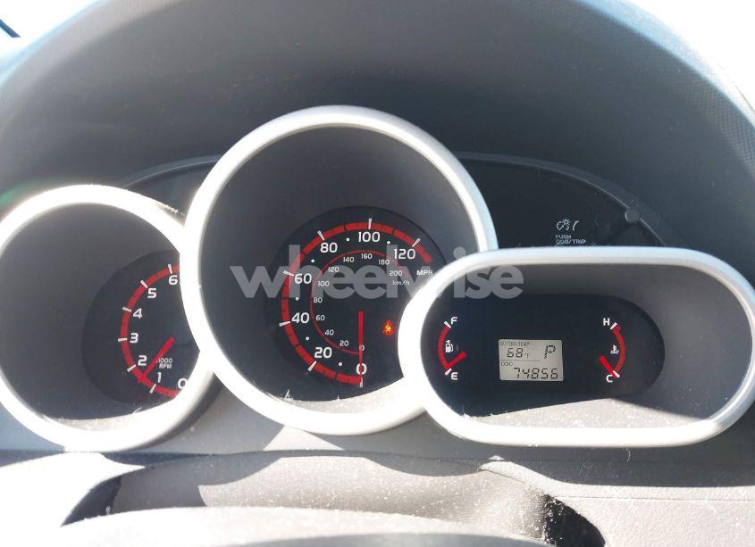Photo 7 of 2009 Pontiac Vibe (VIN 5Y2SP67869Z466009)