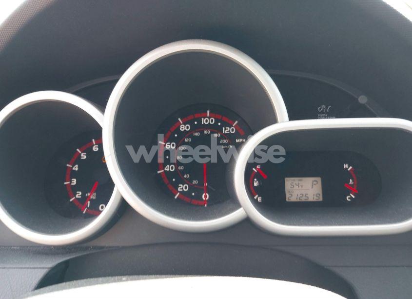 Photo 7 of 2009 Pontiac Vibe (VIN 5Y2SP67869Z476992)