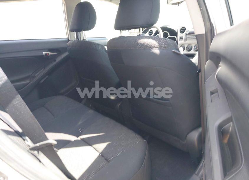 Photo 8 of 2009 Pontiac Vibe (VIN 5Y2SP67869Z476992)