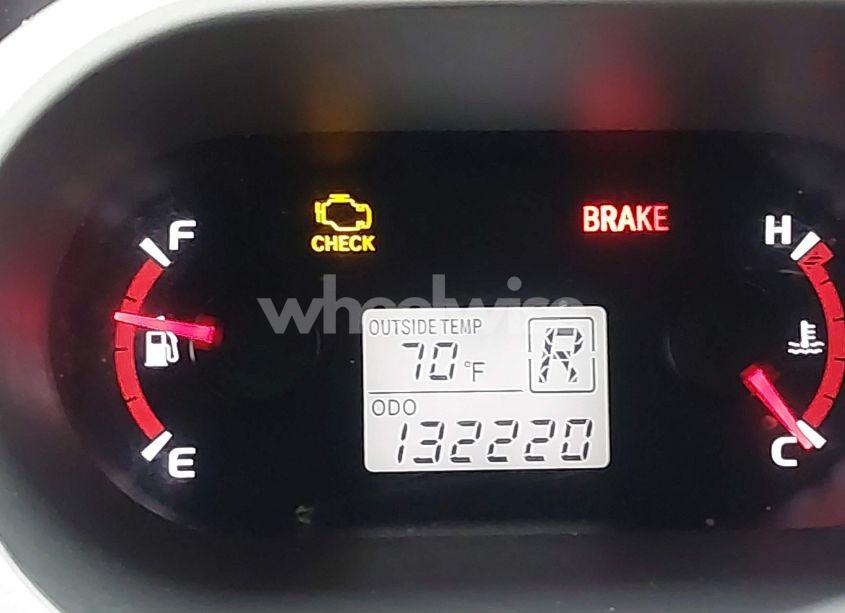 Photo 7 of 2009 Pontiac Vibe (VIN 5Y2SP67879Z461546)