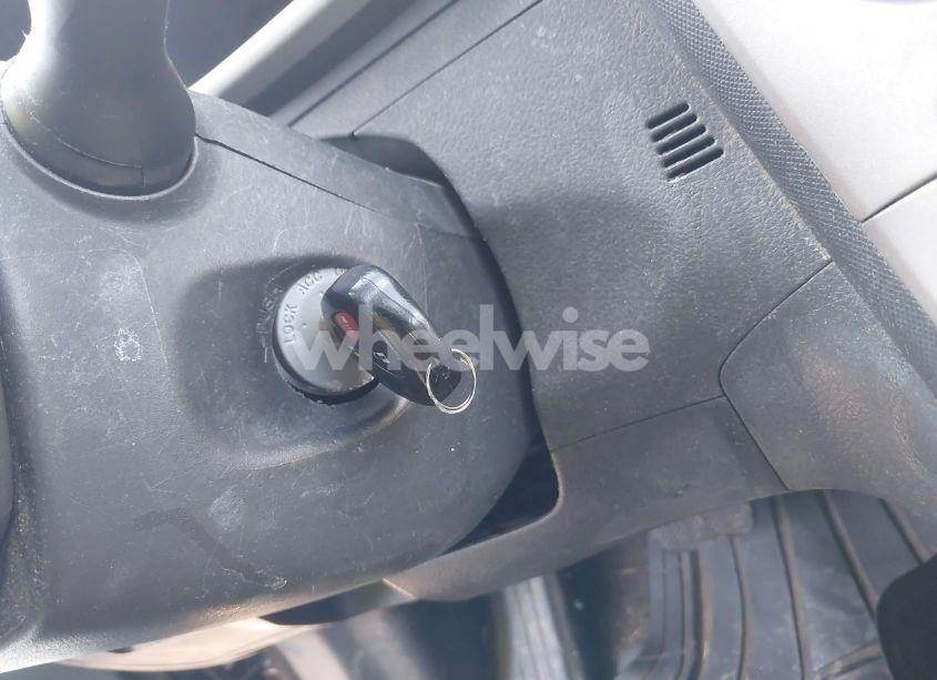 Photo 11 of 2009 Pontiac Vibe (VIN 5Y2SP67889Z423243)