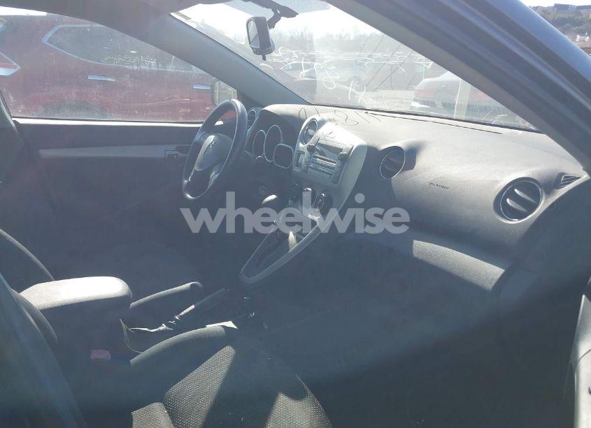 Photo 5 of 2009 Pontiac Vibe (VIN 5Y2SP67889Z423243)