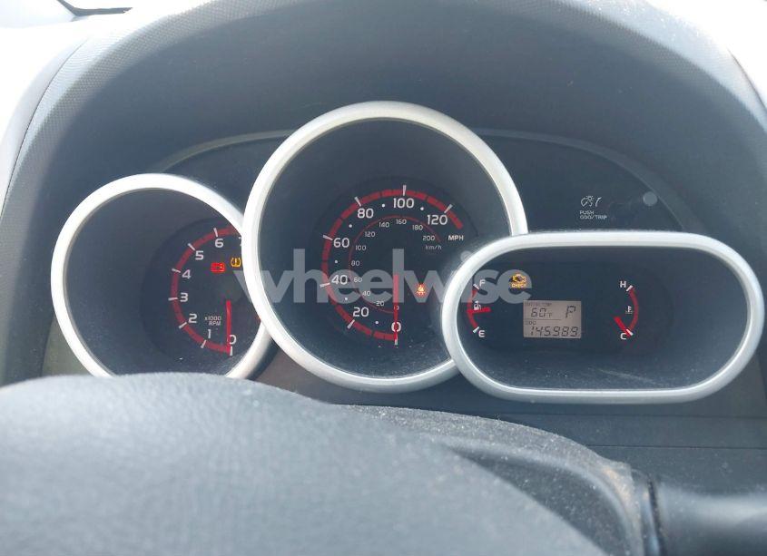 Photo 7 of 2009 Pontiac Vibe (VIN 5Y2SP67889Z423243)