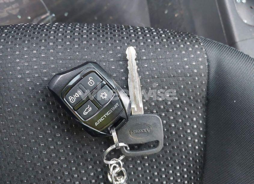 Photo 11 of 2009 Pontiac Vibe (VIN 5Y2SP67899Z449012)