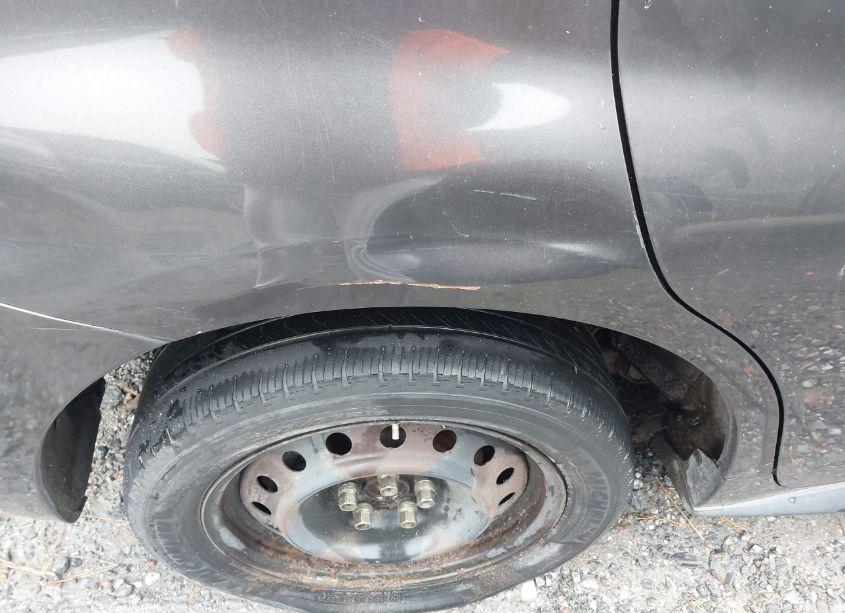 Photo 13 of 2009 Pontiac Vibe (VIN 5Y2SP67899Z459085)