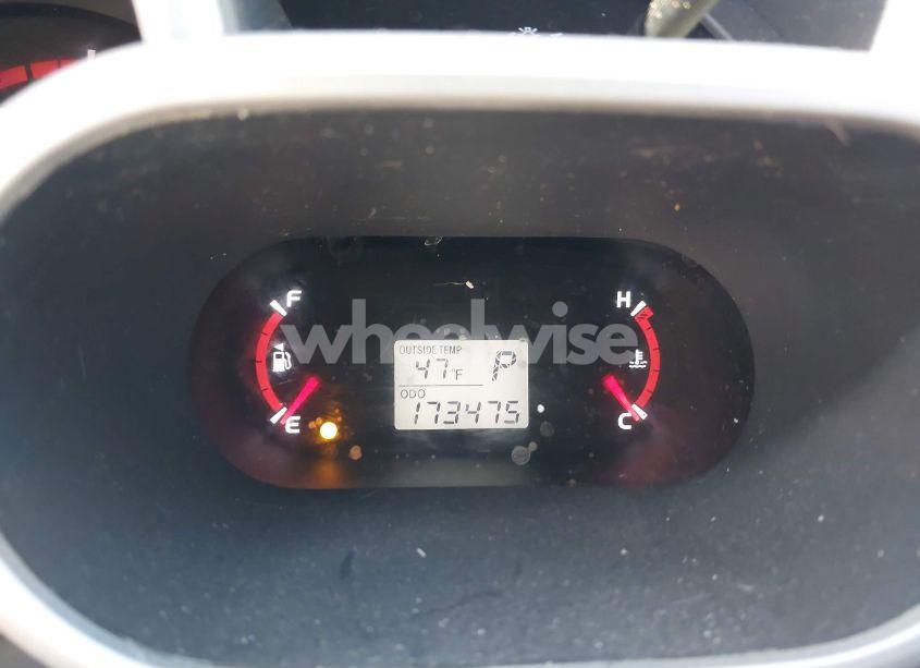 Photo 7 of 2009 Pontiac Vibe (VIN 5Y2SP67899Z472435)