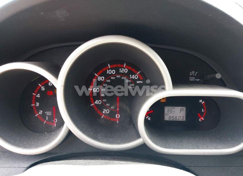 Photo 7 of 2009 Pontiac Vibe GT (VIN 5Y2SR67029Z437093)