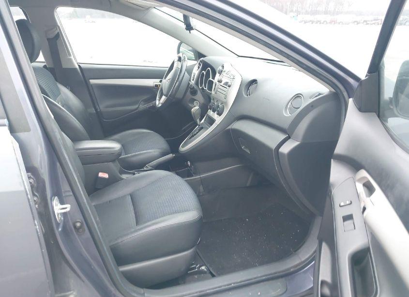 Photo 5 of 2009 Pontiac Vibe GT (VIN 5Y2SR670X9Z470214)