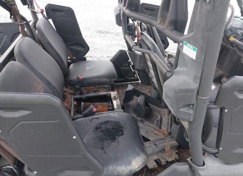 Photo 8 of 2016 Yamaha Yxc700 (VIN 5Y4AMD4Y4GA100288)