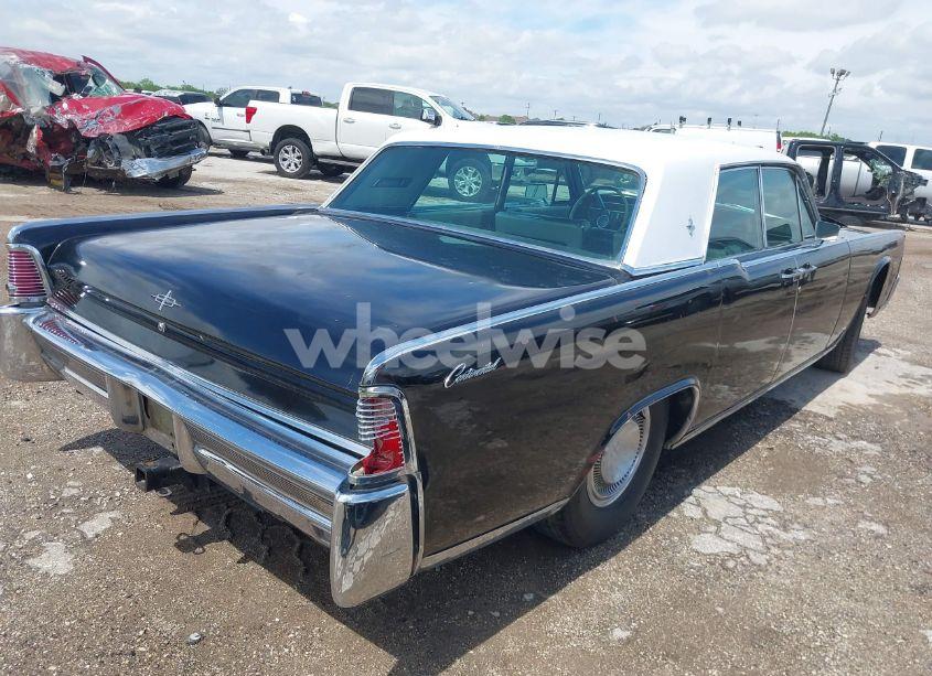 Photo 4 of 1965 Lincoln Continental (VIN 5Y82N437021)