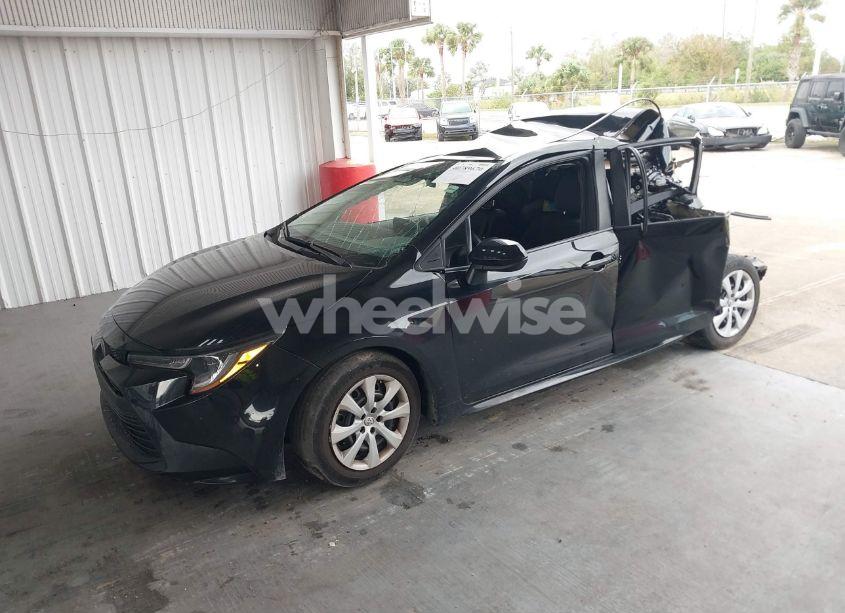 Photo 2 of 2023 Toyota Corolla LE (VIN 5YFB4MDE0PP000705)