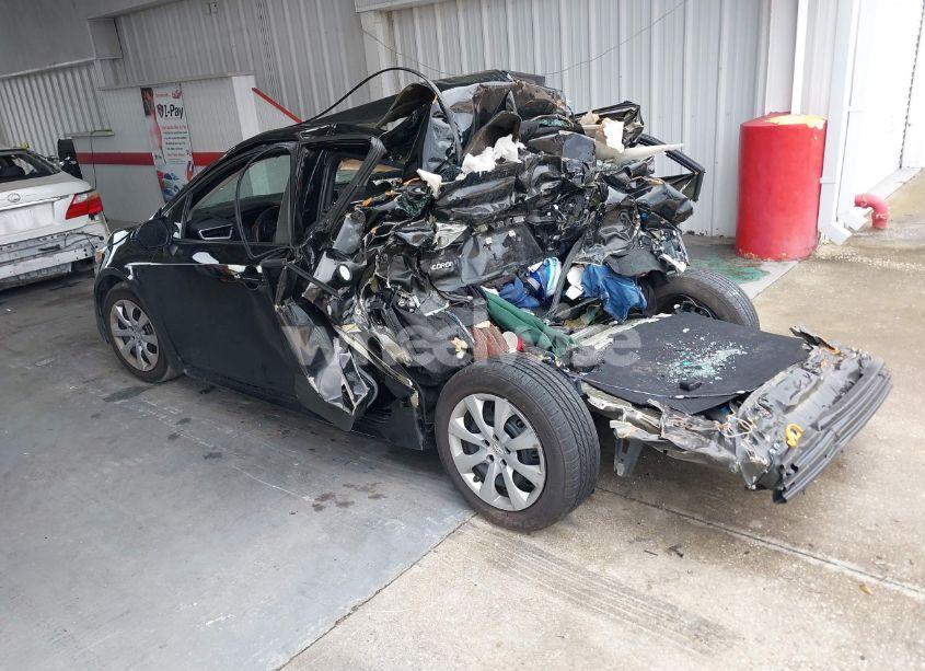 Photo 3 of 2023 Toyota Corolla LE (VIN 5YFB4MDE0PP000705)