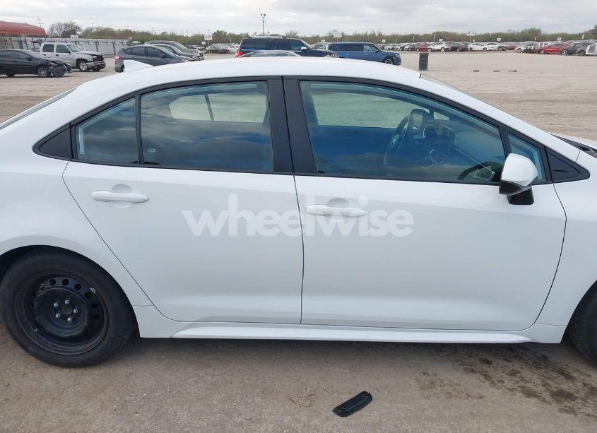 Photo 13 of 2023 Toyota Corolla LE (VIN 5YFB4MDE0PP013986)