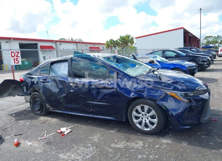 Photo 6 of 2024 Toyota Corolla LE (VIN 5YFB4MDE0RP082180)