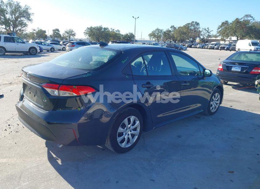 Photo 4 of 2024 Toyota Corolla LE (VIN 5YFB4MDE0RP086553)