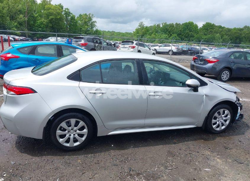 Photo 13 of 2024 Toyota Corolla LE (VIN 5YFB4MDE0RP097388)