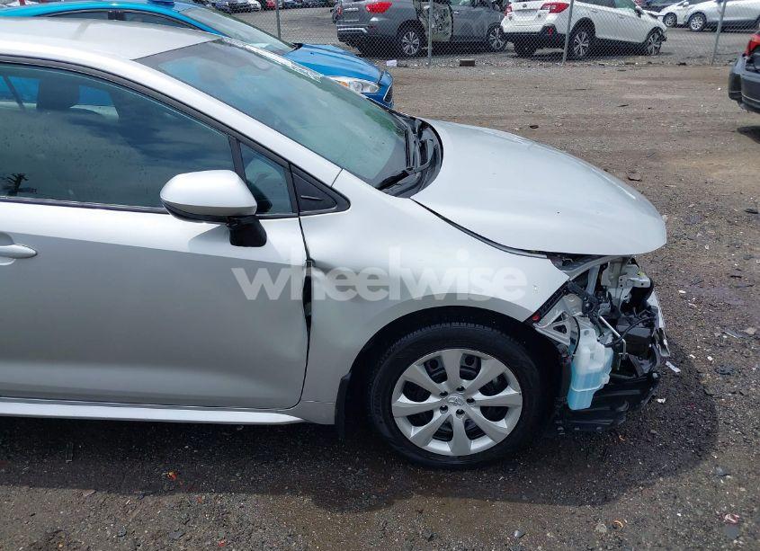 Photo 17 of 2024 Toyota Corolla LE (VIN 5YFB4MDE0RP097388)