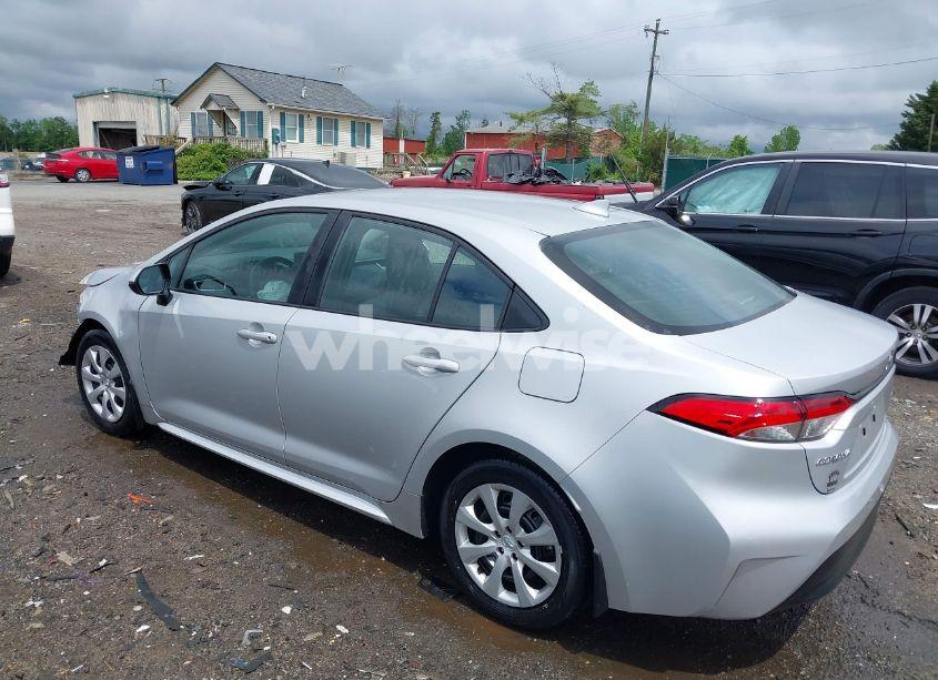 Photo 3 of 2024 Toyota Corolla LE (VIN 5YFB4MDE0RP097388)