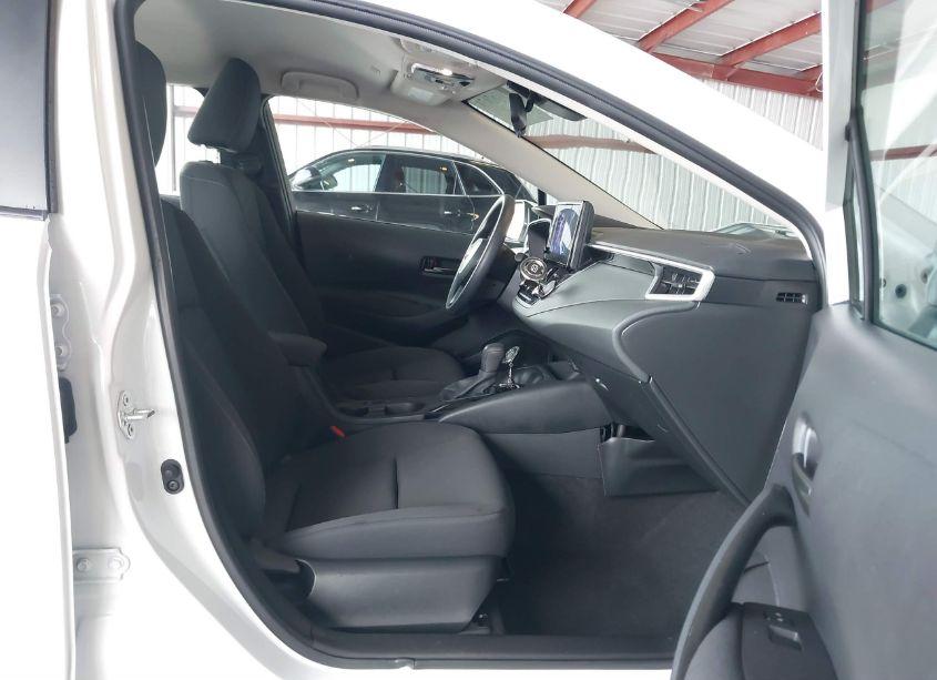 Photo 5 of 2024 Toyota Corolla LE (VIN 5YFB4MDE0RP116439)