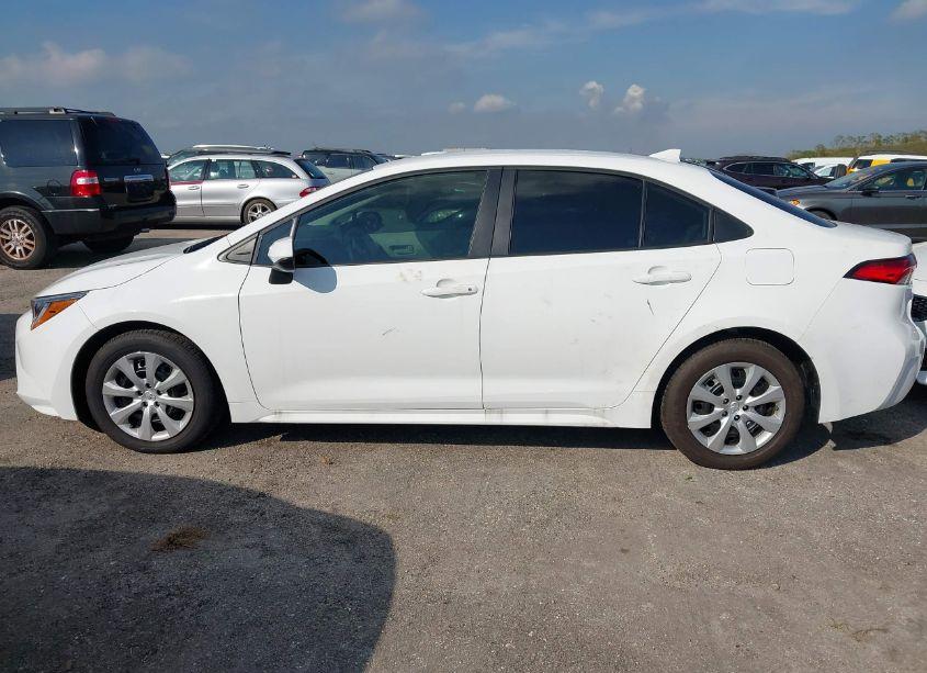 Photo 14 of 2024 Toyota Corolla LE (VIN 5YFB4MDE0RP134620)