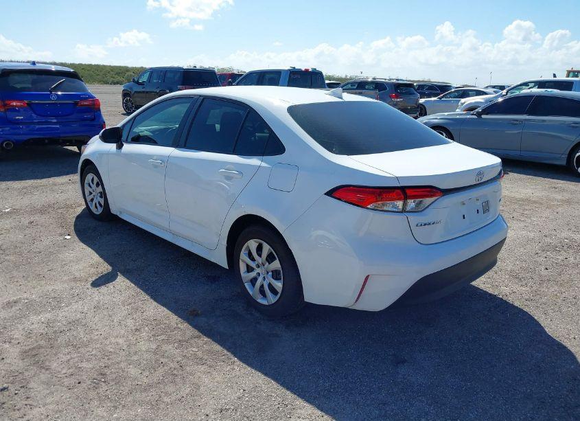 Photo 3 of 2024 Toyota Corolla LE (VIN 5YFB4MDE0RP134620)